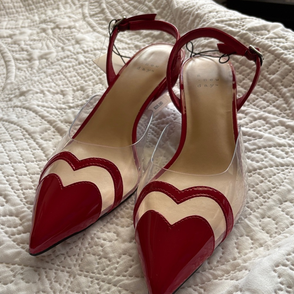 A New Day Women's Red Heart Pointed-Toe Shoes
